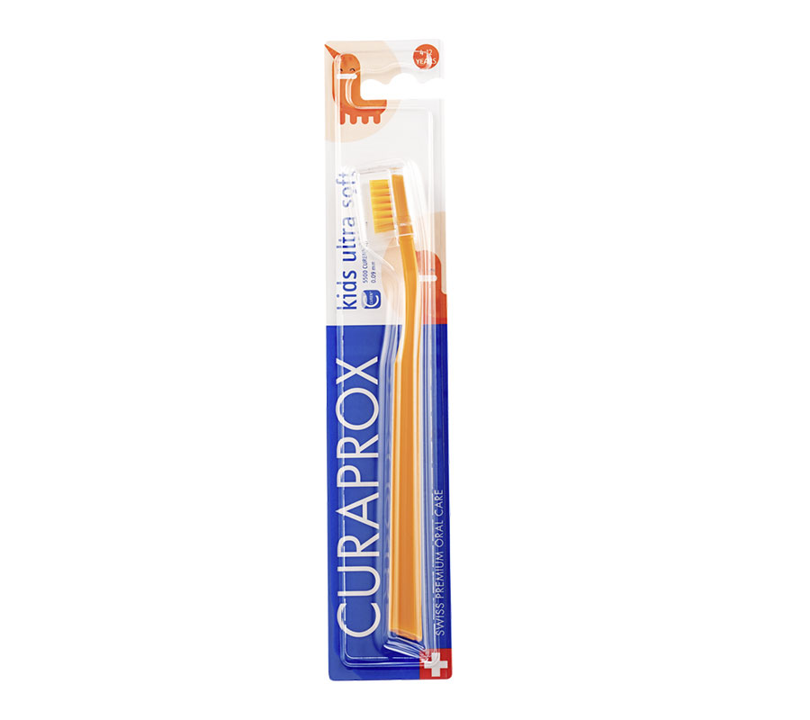 Набор зубных щеток Curaprox Kids 5500 Ultra Soft (2 шт.), (оранжевая и фиолетовая)
